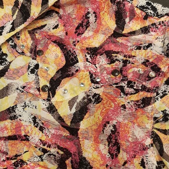 Rock 47 by Wrangler Western Style Button Down Shirt - Picture 12 of 14